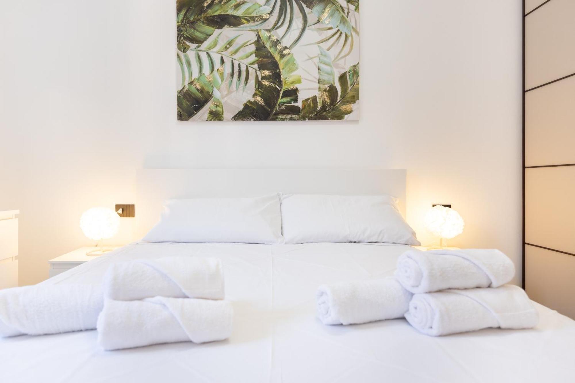 Appartamento 5 Stars Flat, Next To Subway, 3 Stops To Duomo, Ac & Wi-fi