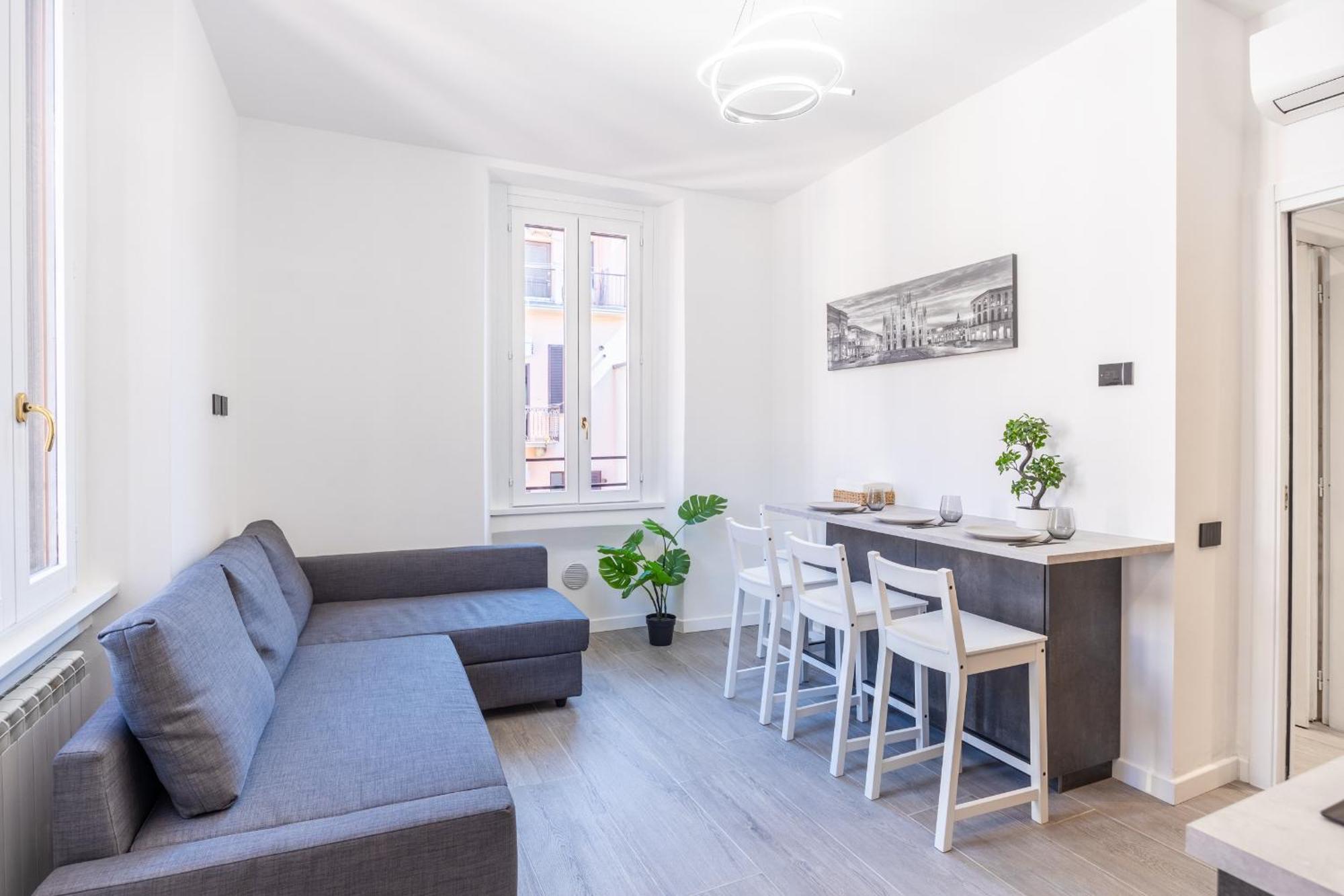 5 Stars Flat, Next To Subway, 3 Stops To Duomo, Ac & Wi-fi Appartamento